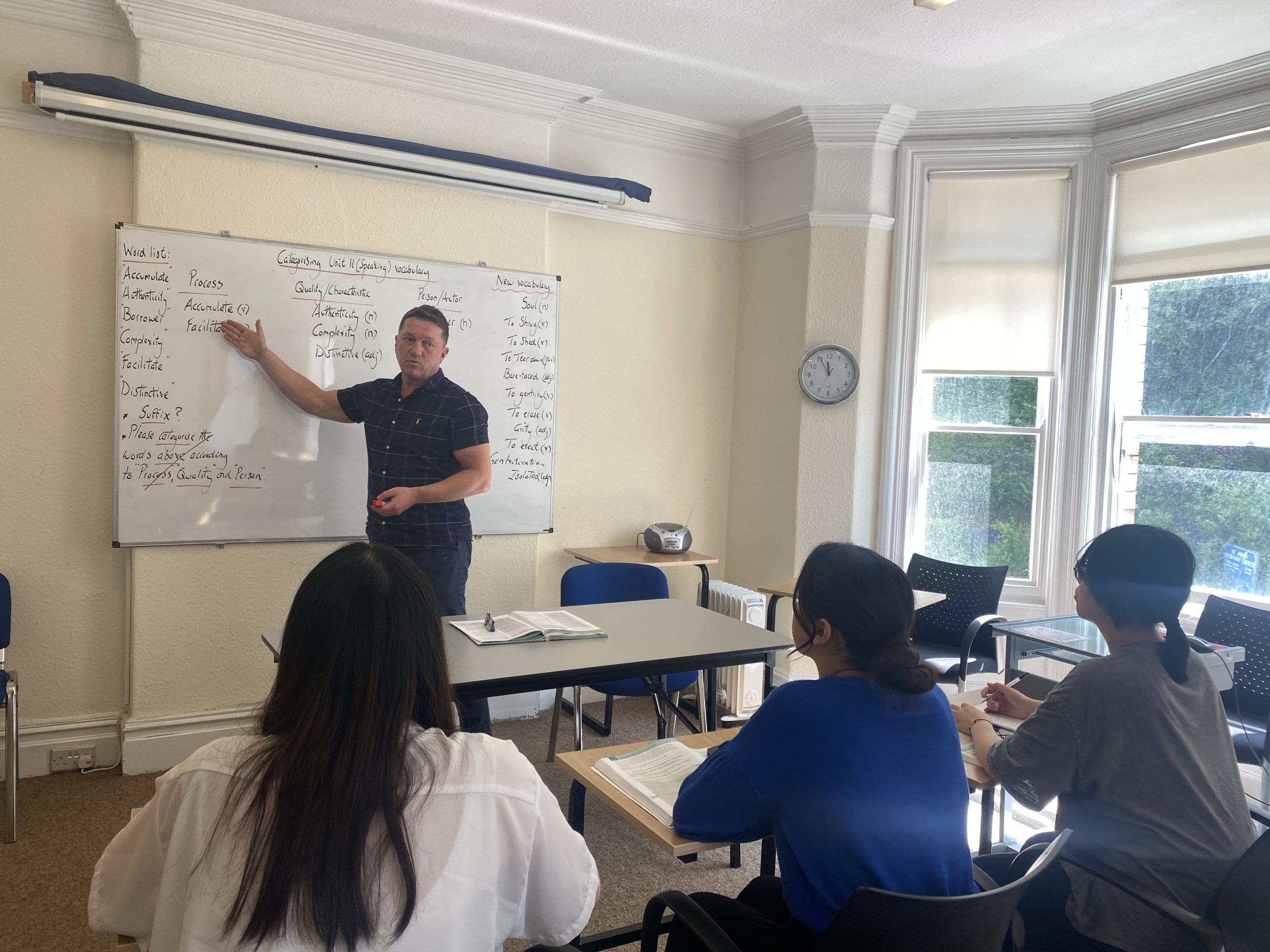 授業内ディスカッションの様子